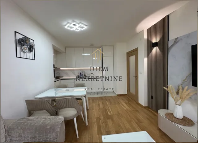Izdavanje, jednosoban stan, 46m², City Kvart, Podgorica