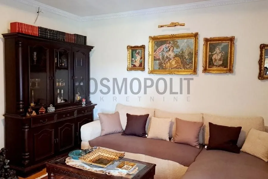 Prodaja, stan, 90m², Centar Sve Podlokacije, Beograd