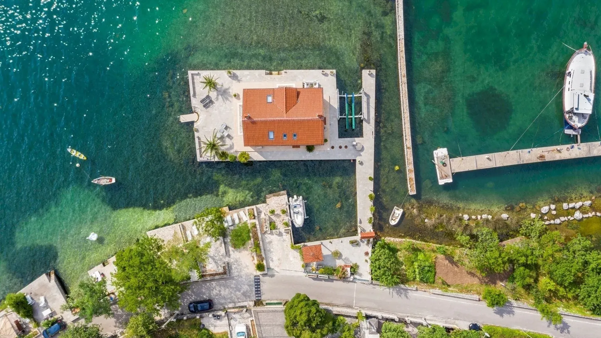 Sale, house, 165m², Ljuta, Kotor