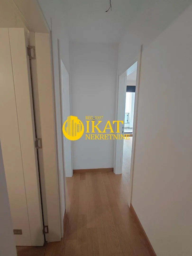 Sale, three bedroom apartment, 71m², Savski Venac, Beograd