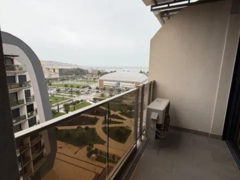 Prodaja, jednosoban stan, 64m², Soho City, Bar - image 10