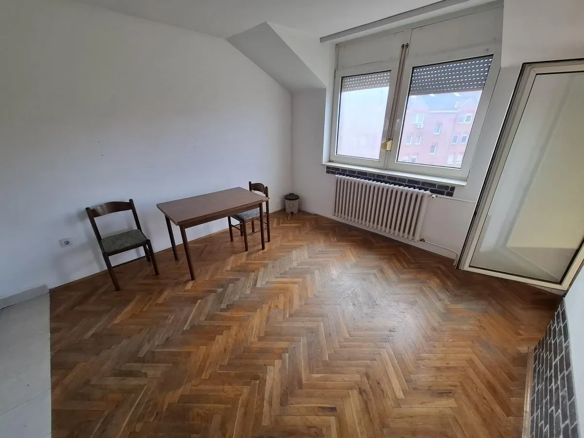 Izdavanje, jednosoban stan, 32m², Novo naselje, Novi Sad