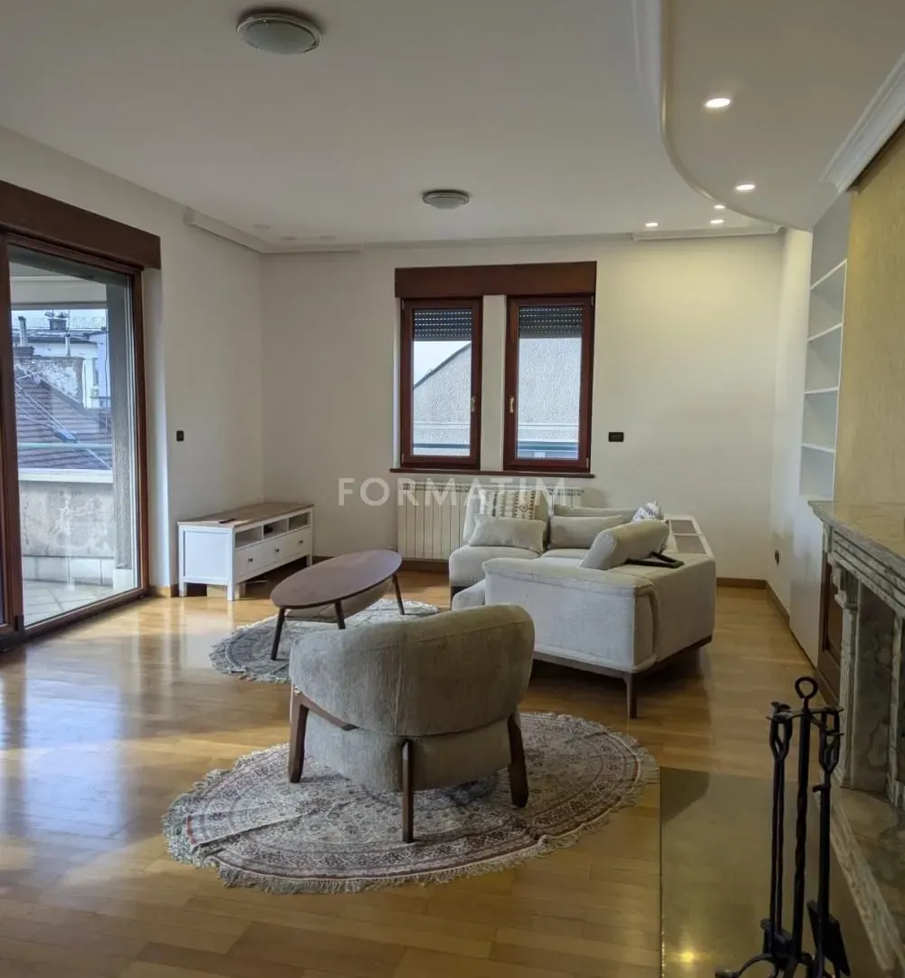 Rent, four bedroom apartment, 160m², Vračar Hram, Vračar Sve Podlokacije