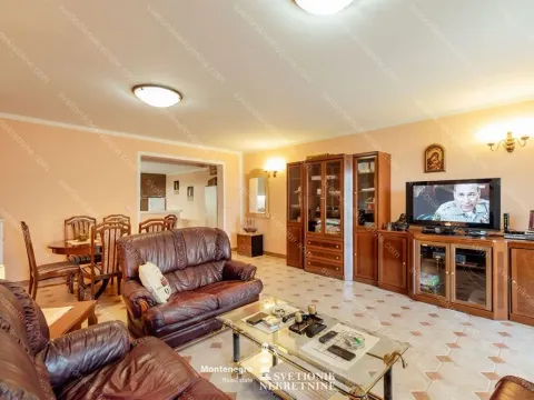 Prodaja, trosoban stan, 178m², Topla, Herceg Novi - image 5