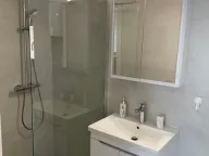 Izdavanje, dvosoban stan, 70m², Gradiošnica, Tivat - image 5