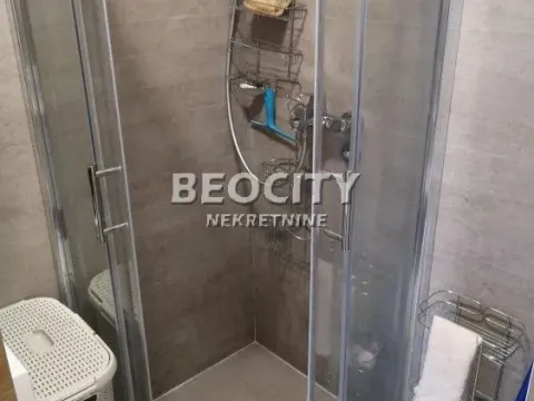 Izdavanje, stan, 40m², Dorćol Sve Podlokacije, Beograd - image 8