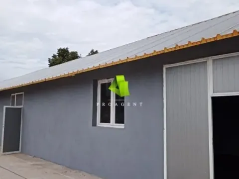 Izdavanje, poslovni prostor, 180m², Medijana, Niš