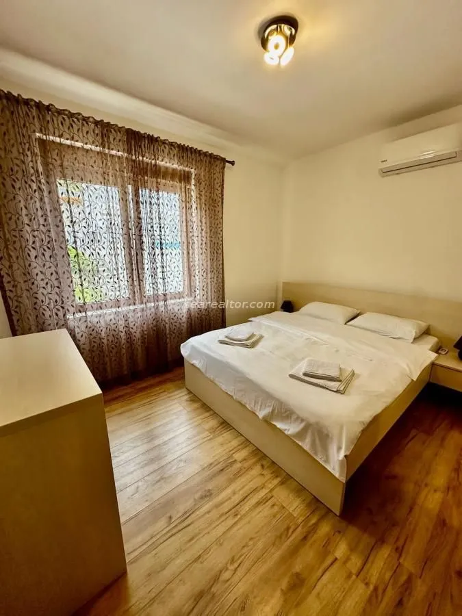Sale, house, 173m², Kotor, Crna Gora