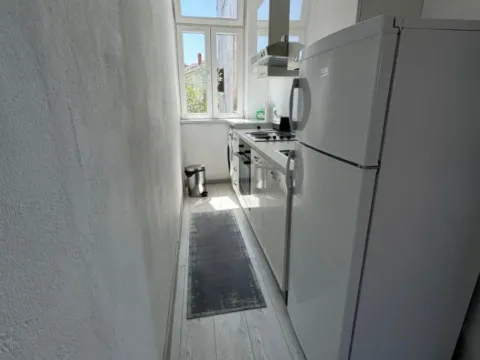 Izdavanje, jednosoban stan, 40m², Bonići, Tivat - image 10