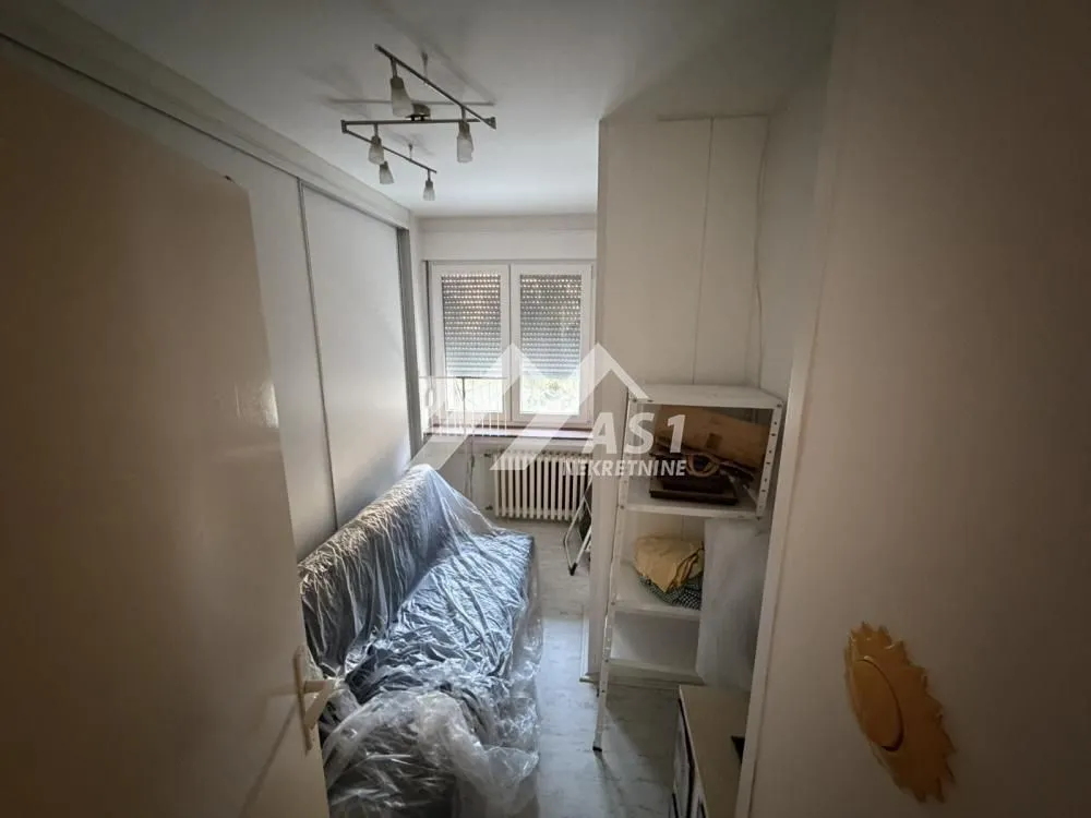 Izdavanje, dvosoban stan, 50m², Bulevar Oslobodjenja, Novi Sad Sve Podlokacije