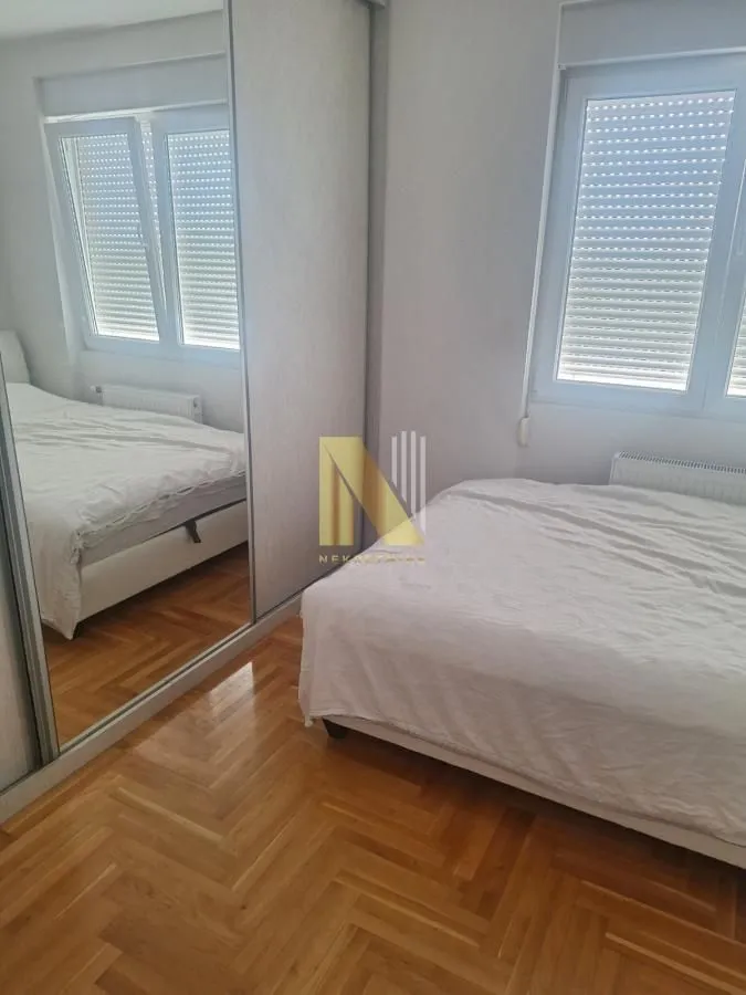 Prodaja, četvorosoban stan, 91m², Sajmište, Novi Sad