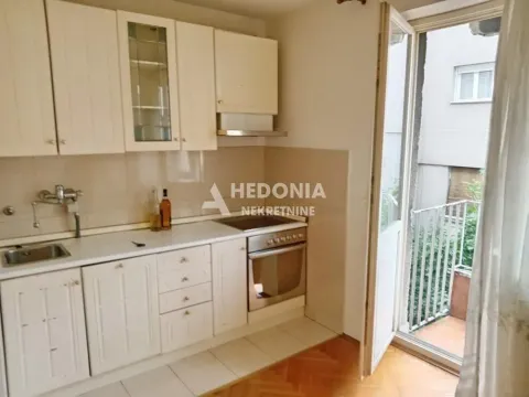 Prodaja, trosoban stan, 70m², Vračar Hram, Vračar Sve Podlokacije - image 2