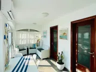 Izdavanje, trosoban stan, 80m², Sveti Stefan, Budva - image 1