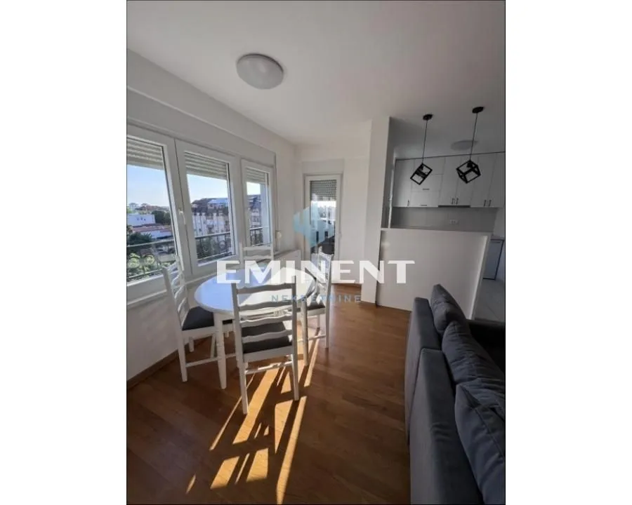 Rent, two bedroom apartment, 55m², Zemun Gornji Grad, Zemun Sve Podlokacije