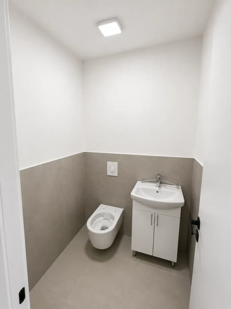 Rent, office space, 95m², City Kvart, Podgorica