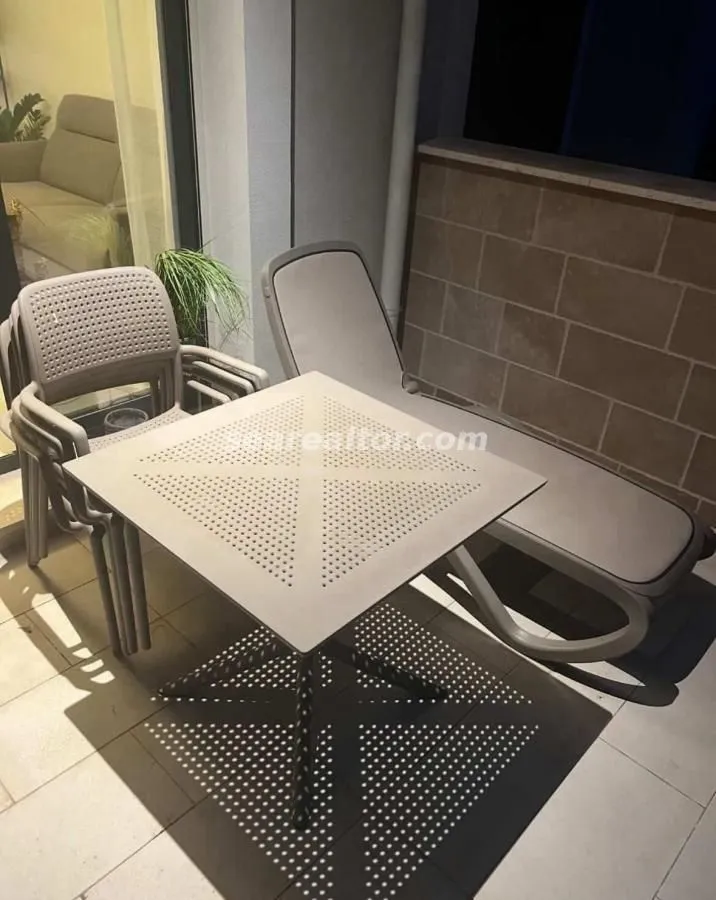 Izdavanje, jednosoban stan, 60m², Luštica Bay, Tivat