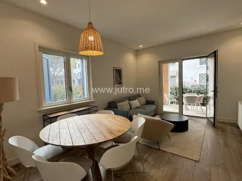 Prodaja, jednosoban stan, 56m², Tivat, Crna Gora - image 12