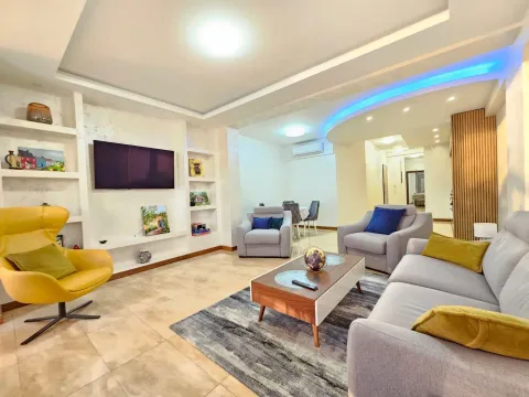 Sale, two bedroom apartment, 89m², Rafailovići, Budva - image 21