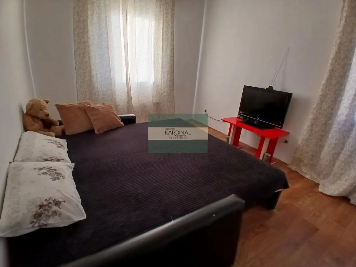 Prodaja, kuća, 440m², Centar, Jagodina