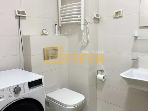 Sale, three bedroom apartment, 72m², City Kvart, Podgorica - image 11