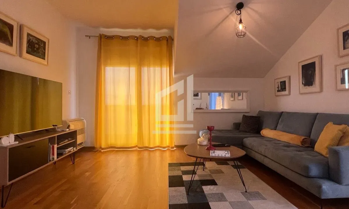 Izdavanje, jednosoban stan, 55m², Gorica C, Podgorica