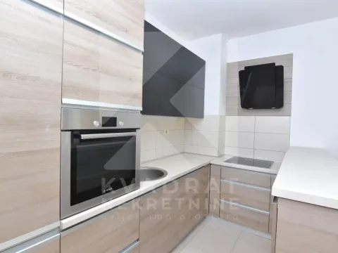 Izdavanje, jednosoban stan, 54m², City Kvart, Podgorica - image 6