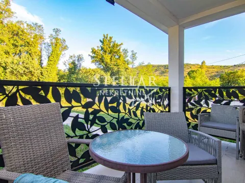 Izdavanje, kuća, 100m², Velje Brdo, Podgorica - image 14