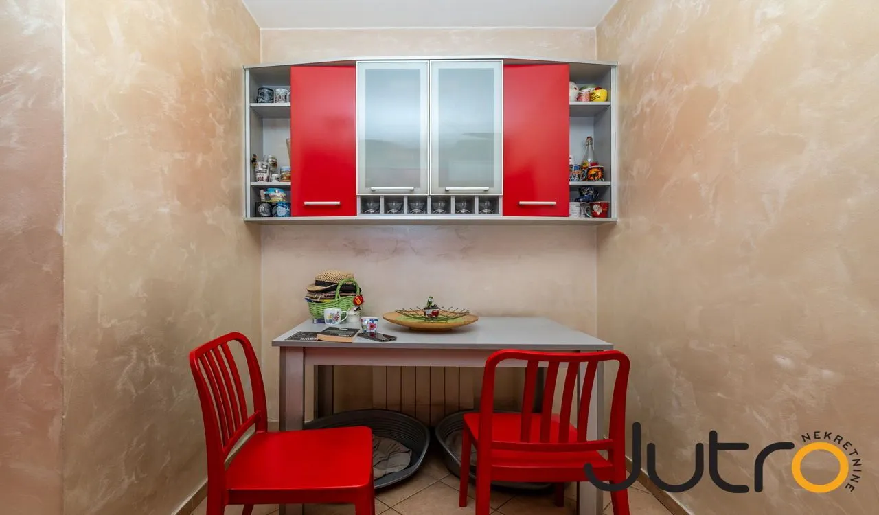 Prodaja, trosoban stan, 164m², Stari Aerodrom, Podgorica