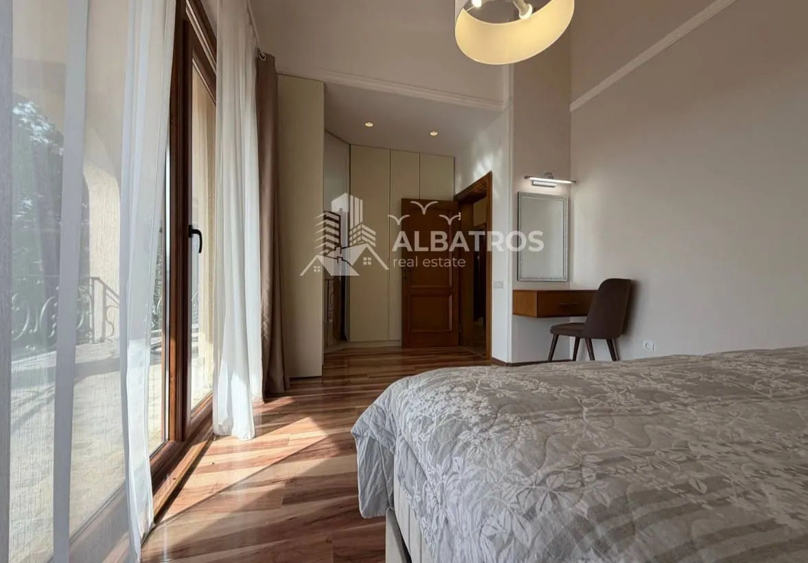 Sale, house, 240m², Bar, Crna Gora