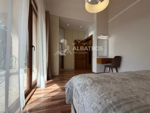 Prodaja, kuća, 240m², Bar, Crna Gora - image 12