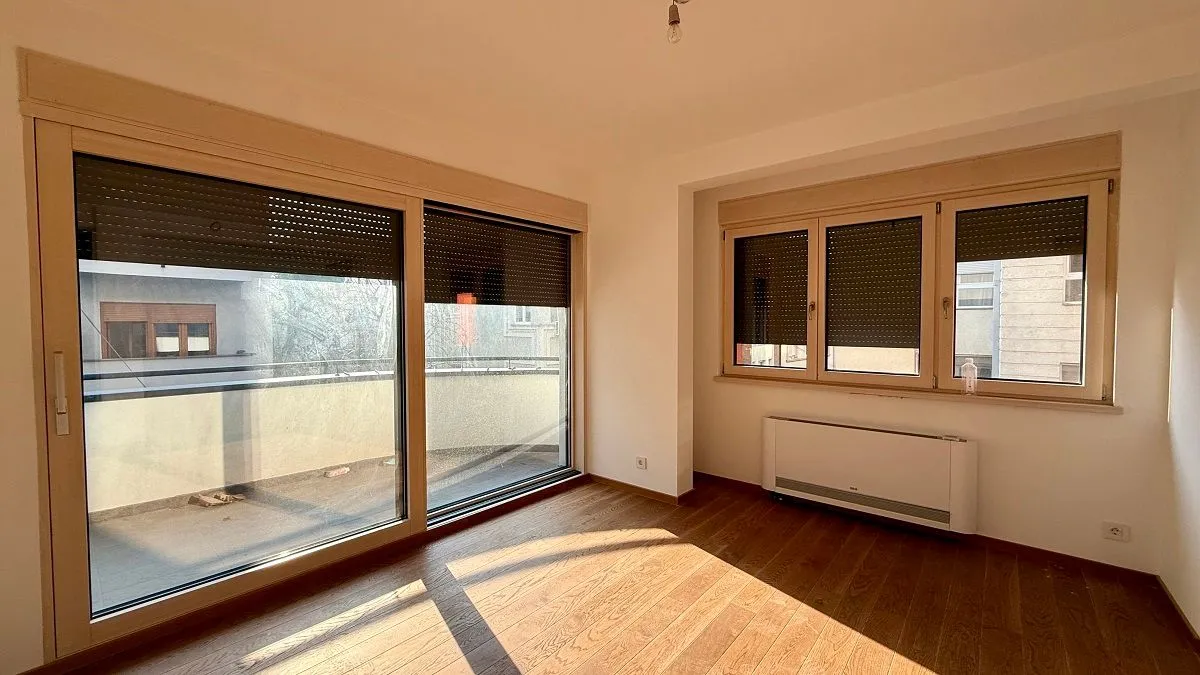 Prodaja, četvorosoban stan, 89m², Vračar Hram, Vračar Sve Podlokacije