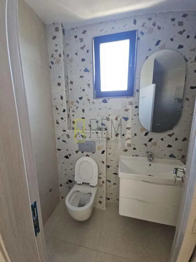 Prodaja, jednosoban stan, 45m², Đenovići, Herceg Novi