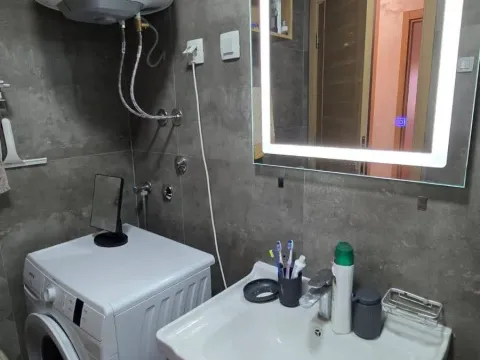 Prodaja, jednosoban stan, 46m², Pobrežje, Podgorica - image 15