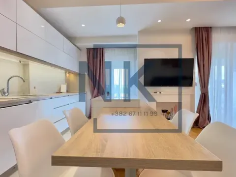 Rent, two bedroom apartment, 70m², Centar, Podgorica - image 4