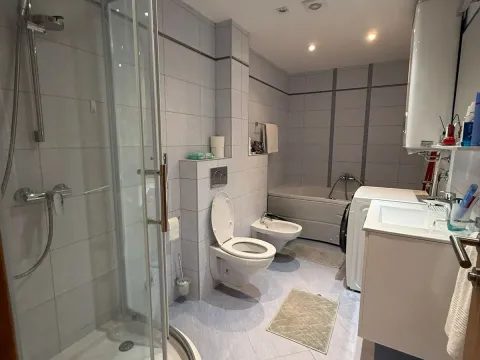 Sale, two bedroom apartment, 70m², Pržno, Budva - image 2