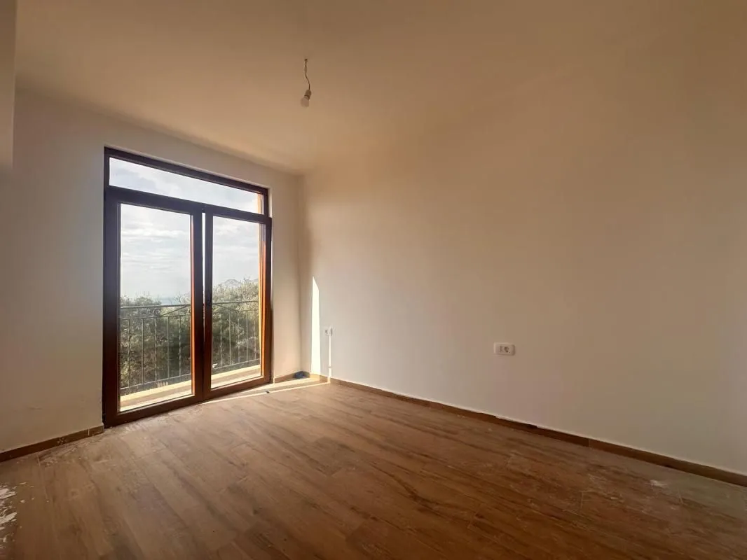 Sale, one bedroom apartment, 118m², Dobra Voda, Budva