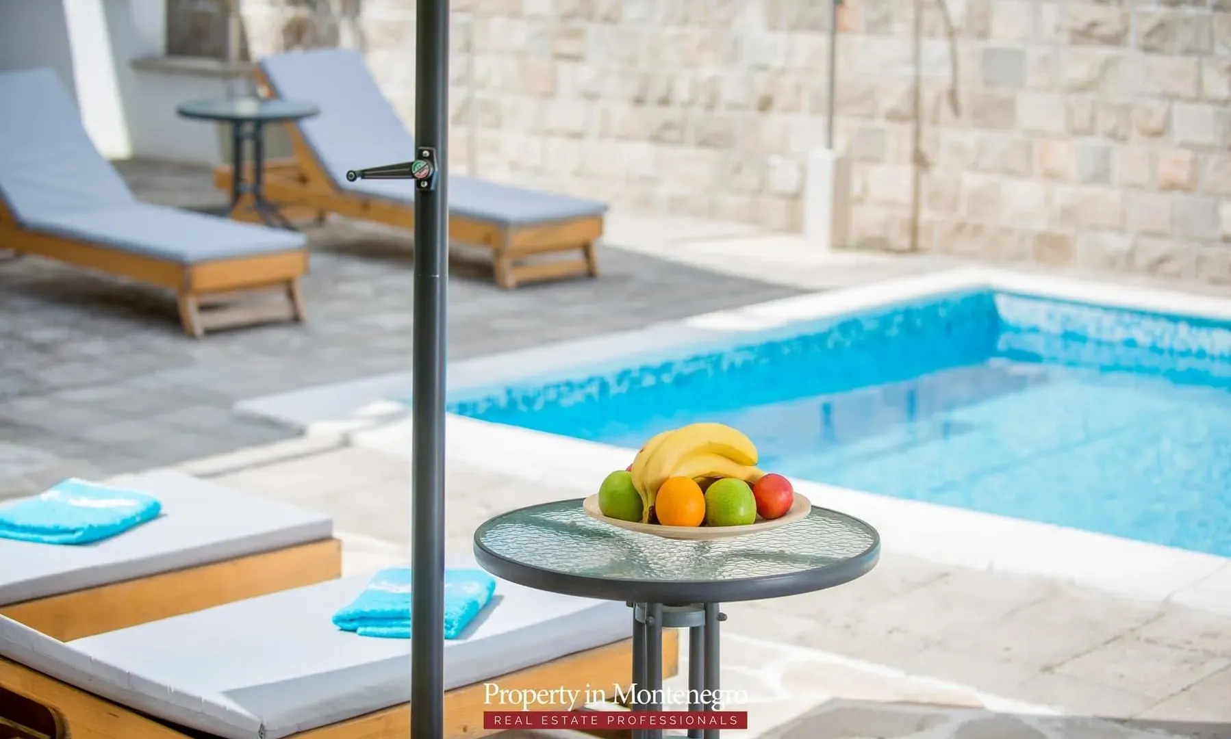 Prodaja, kuća, 350m², Stoliv, Kotor