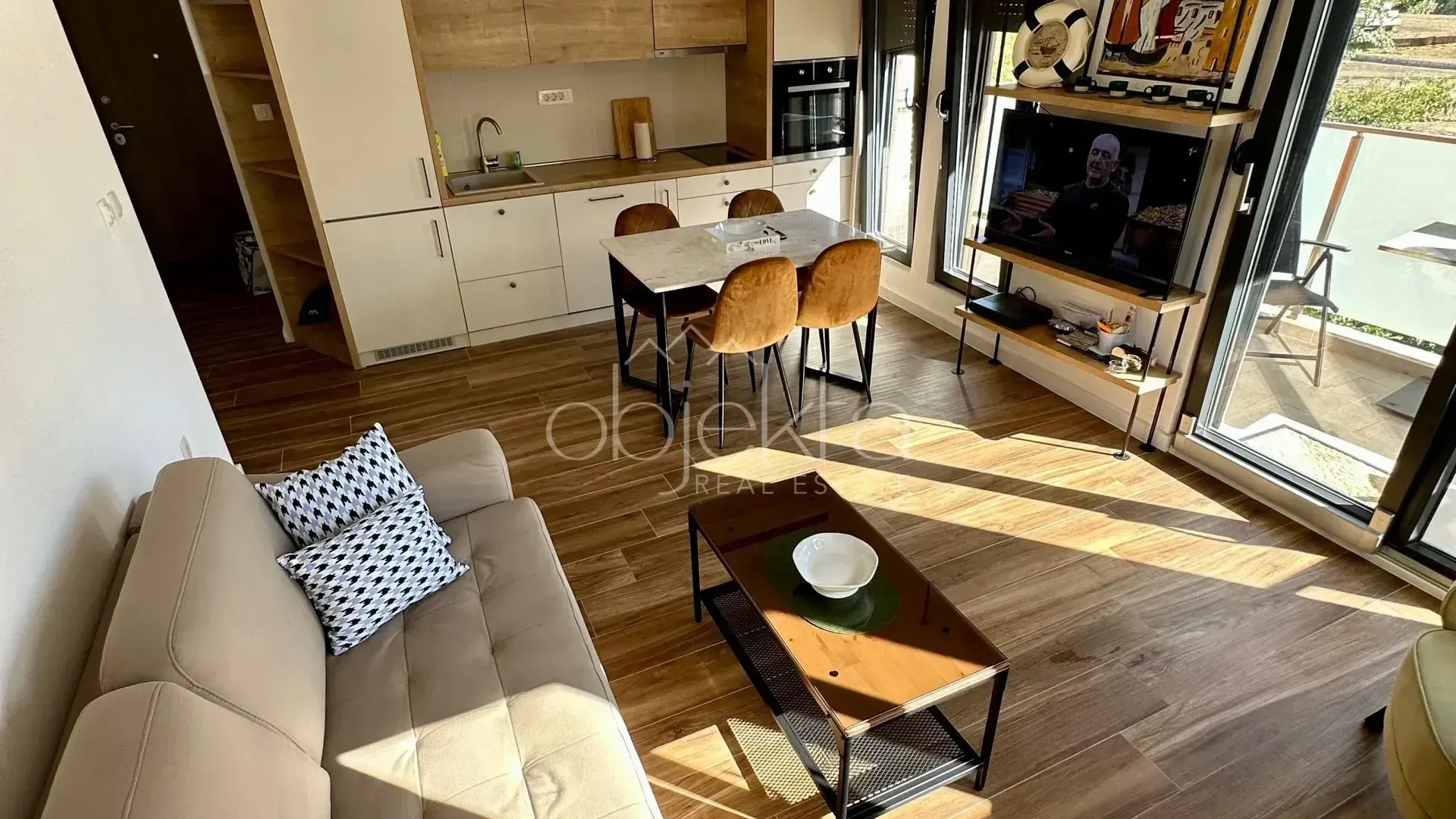 Rent, apartment, 50m², Tivat, Crna Gora