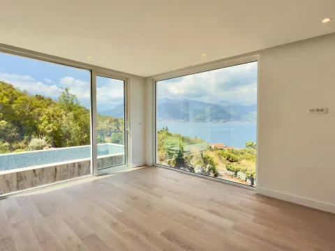 Sale, house, 350m², Krašići, Tivat - image 2