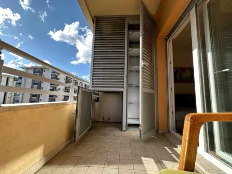 Izdavanje, jednosoban stan, 50m², City Kvart, Podgorica - image 2