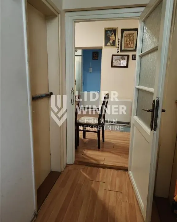 Prodaja, trosoban stan, 76m², Brace Jerković, Voždovac Sve Podlokacije