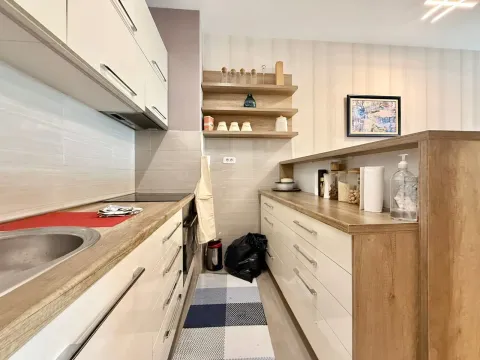 Prodaja, dvosoban stan, 63m², City Kvart, Podgorica - image 11