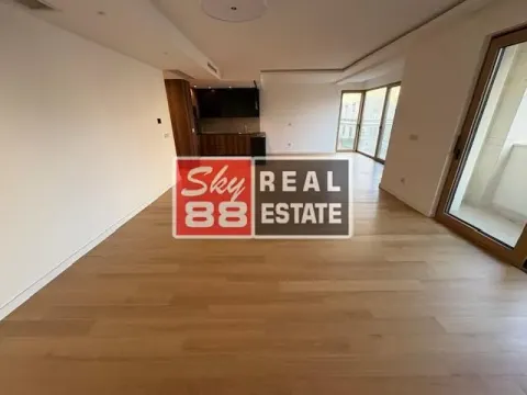 Izdavanje, četvorosoban stan, 148m², Kalenić Pijaca, Vračar Sve Podlokacije - image 2