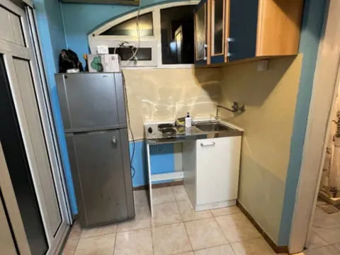 Izdavanje, garsonjera, 30m², Šušanj, Bar - image 6