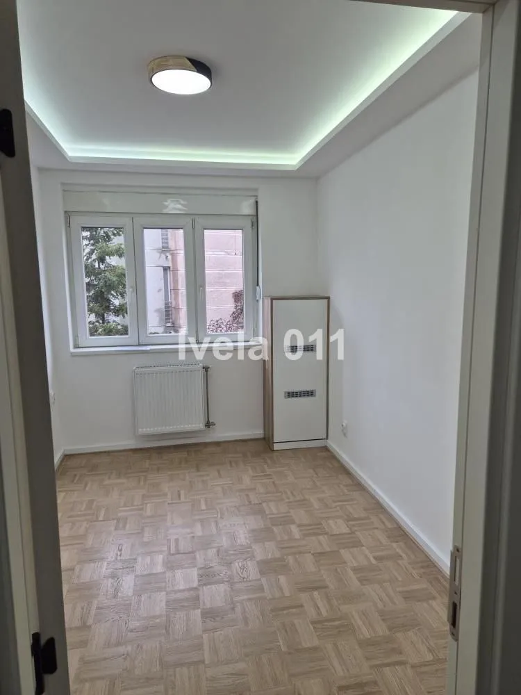 Sale, two bedroom apartment, 60m², Autokomanda, Voždovac Sve Podlokacije