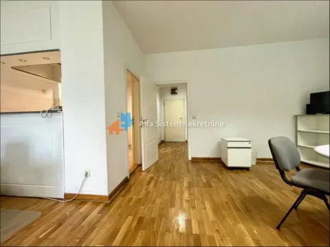 Izdavanje, poslovni prostor, 60m², Novi Beograd Sve Podlokacije, Beograd - image 8