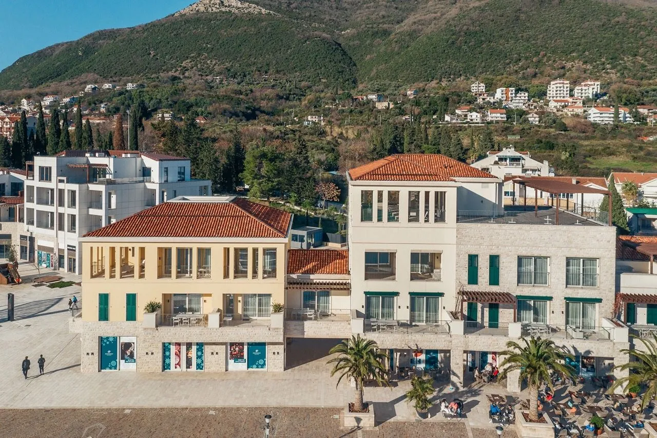 Prodaja, trosoban stan, 120m², Kumbor, Herceg Novi
