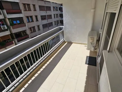 Prodaja, dvosoban stan, 95m², Stara Varoš, Podgorica - image 6