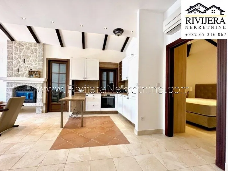 Prodaja, dvosoban stan, 103m², Kostanjica, Kotor