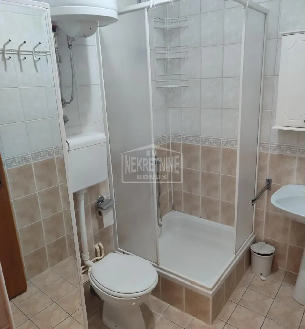 Prodaja, kuća, 388m², Centar, Subotica